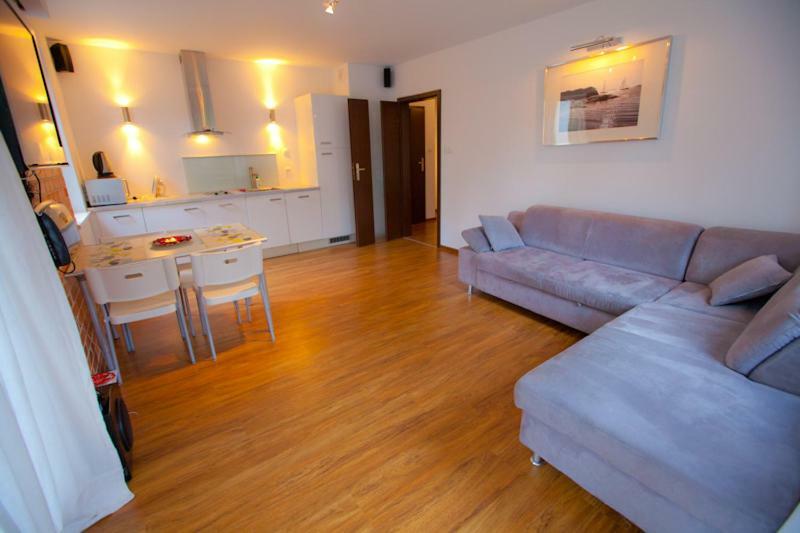 Amber Apartman Jurata Kültér fotó